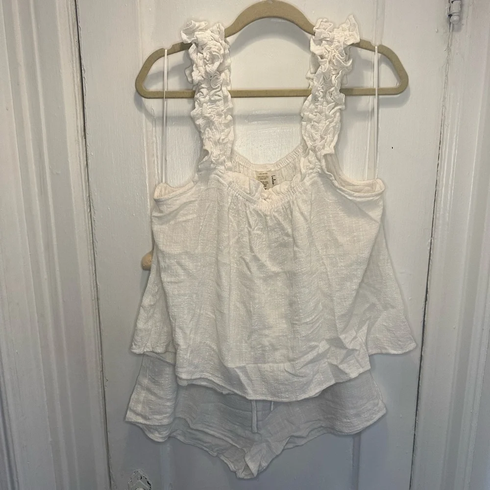 Lulu’s Off to Dream Land Ivory Two-Piece Pajama Set - Picture 8 of 10